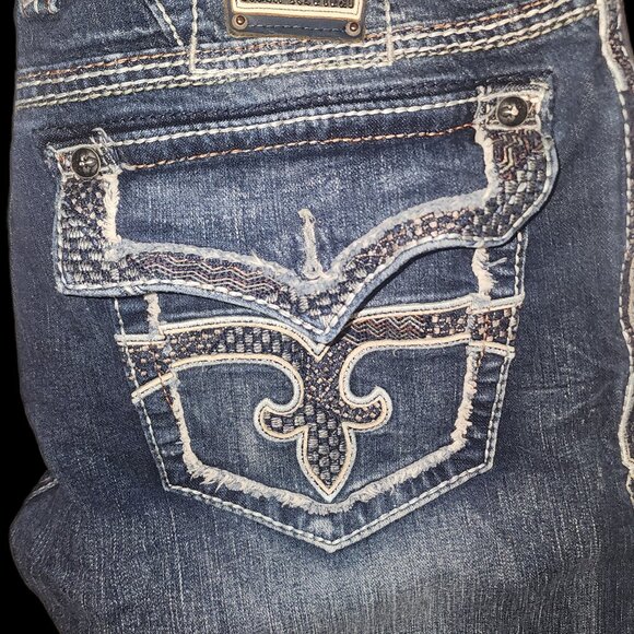 Mens Rock Revival jeans - Picture 2 of 4